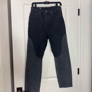 Women’s Levi’s jeans